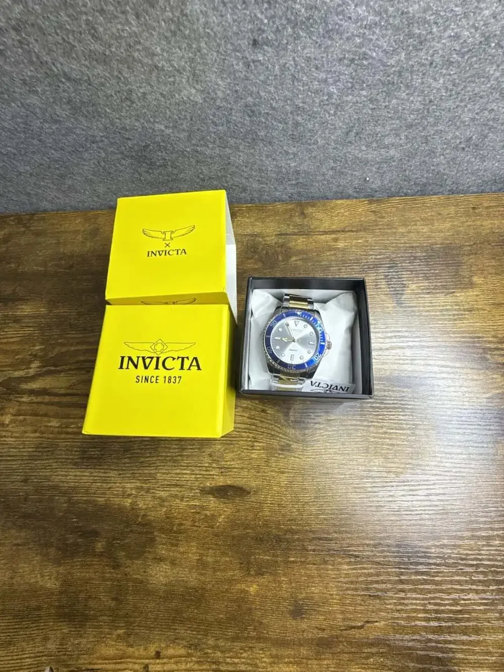 Invicta Pro Diver Two-Tone Silver Dial Quartz Watch